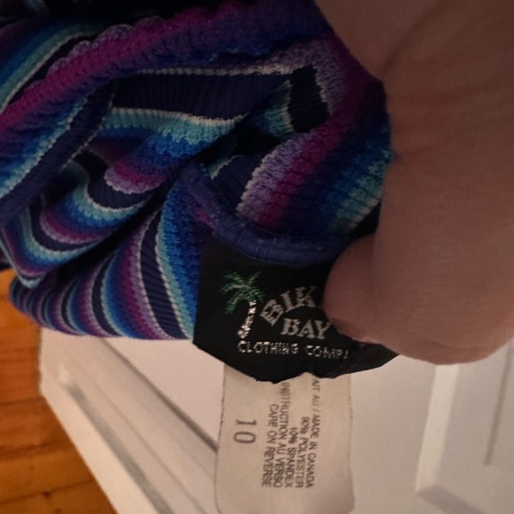 Vintage 2 piece Bikini Bay made in Canada bathing suit size 10 girls - Picture 3 of 3